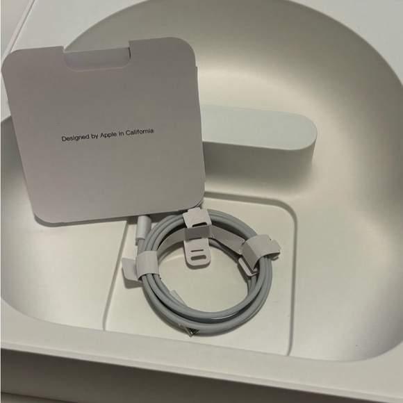 Apple AirPods Max - Picture 6 of 10